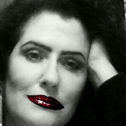 Christina Donaldson Photo 16