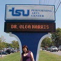 Olga Harris Photo 19