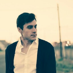 Jonathan Looney Photo 27