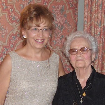Anne Stott Photo 6