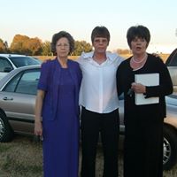 Deborah Lindley Photo 5