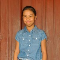 Robyn Cruz Photo 22