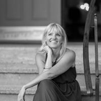 Sarah Grieb Photo 8