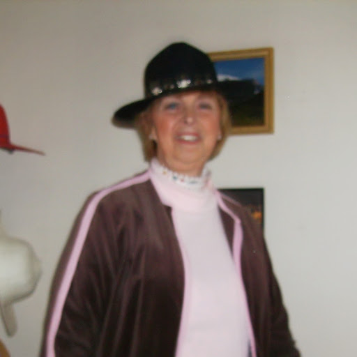 Joyce Hunter Photo 26
