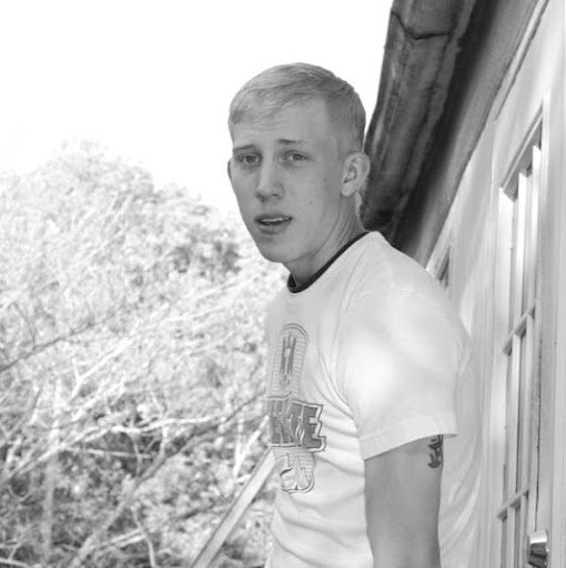 Lance Ford Photo 10