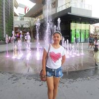 Veronica Crisostomo Photo 14