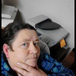 Debbie Wilburn Photo 26