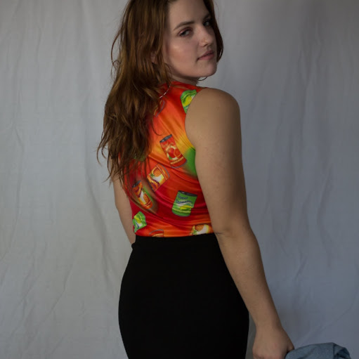 Sara Sanders Photo 25