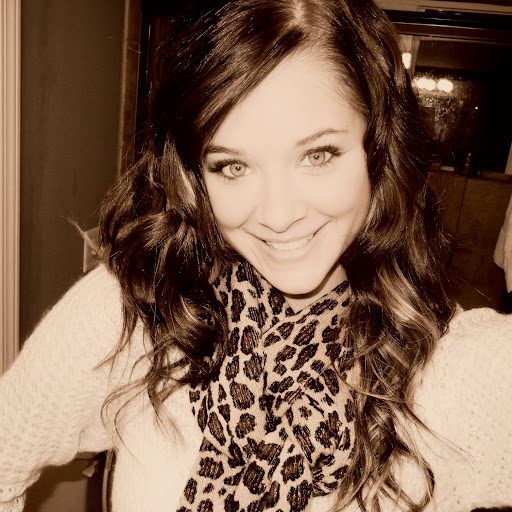 Megan Meyer Photo 34