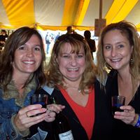 Lori Hahn Photo 18