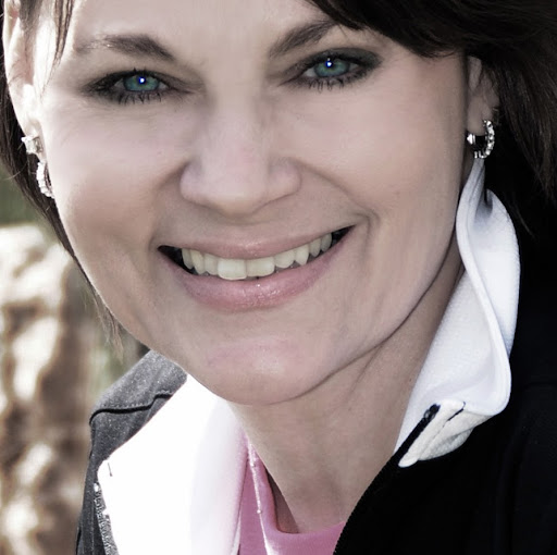 Jackie Walton Photo 22