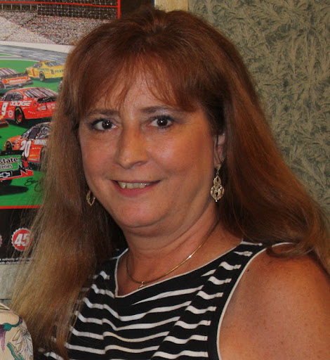 Pamela Crosby Photo 10