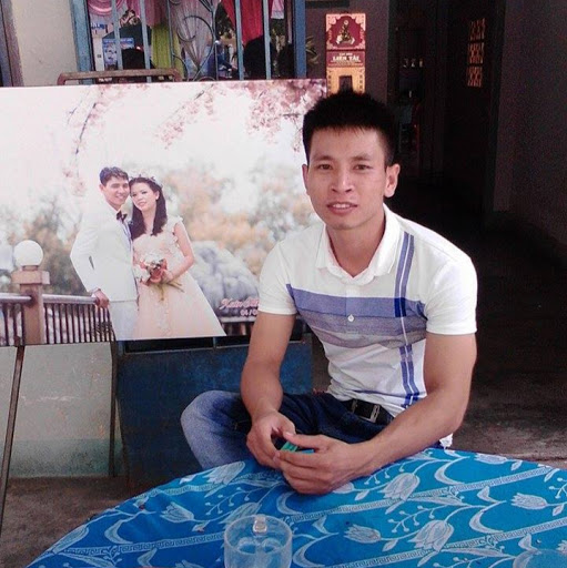 Ly Dinh Photo 5