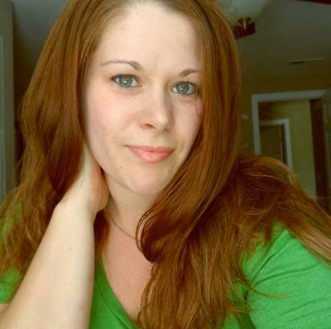 Heather Alvarez Photo 32