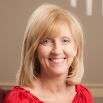 Linda Cox Photo 7