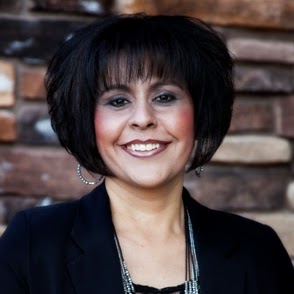 Veronica Morrow Photo 22