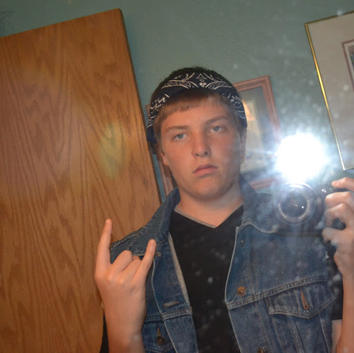 Tyler Hoffman Photo 15
