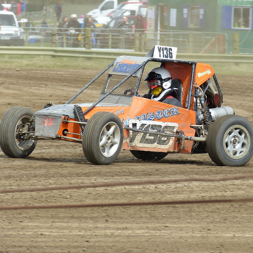 James Lancaster Photo 14