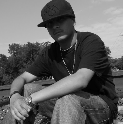 Andrew Ramirez Photo 24