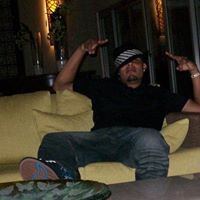 Johnny Goins Photo 6
