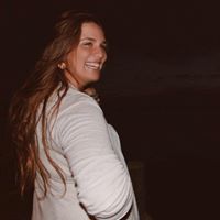Julia Gruber Photo 15