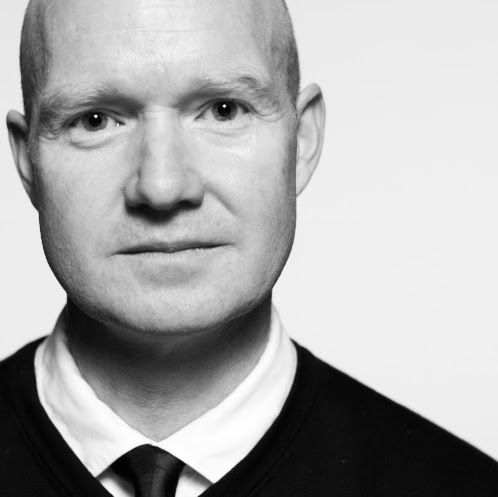 Ian Mackellar Photo 9