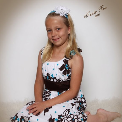 Natalie Looney Photo 8