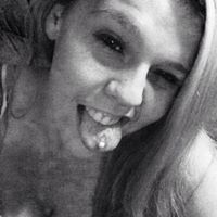 Allyson Holmes Photo 13