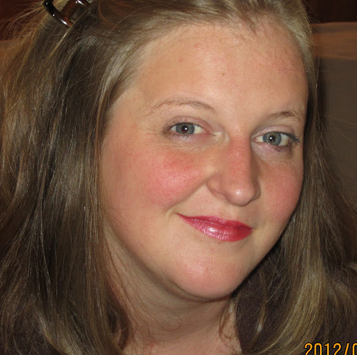 Emily Francis Photo 8