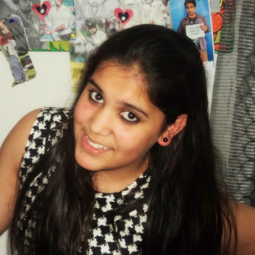 Simran Singh Photo 6