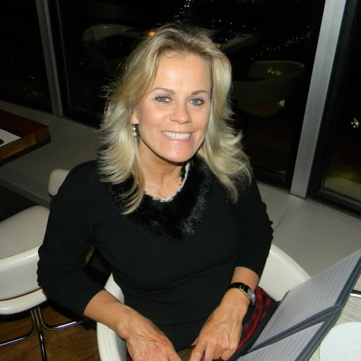 Susan Mathews Photo 26