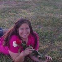 Alexandra Munoz Photo 40