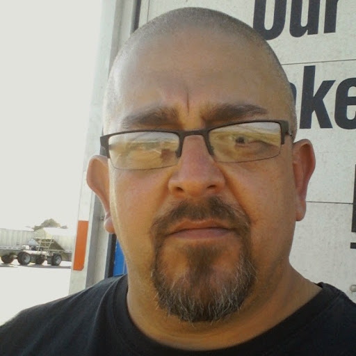 Jason Gomes Photo 41