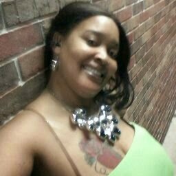 Sonya Robinson Photo 34