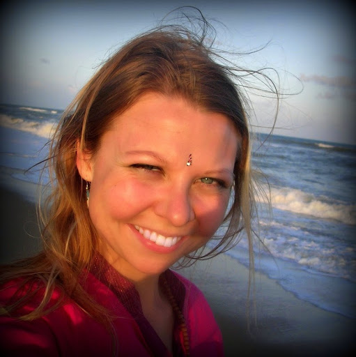 Emily Parrish Photo 29