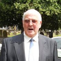 Derek Watson Photo 16