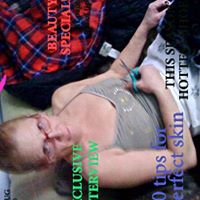 Laurie Knowles Photo 9