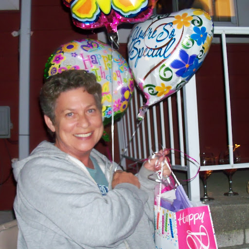 Linda Arthur Photo 25