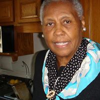 Sandra Rucker Photo 14
