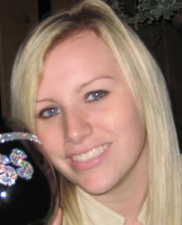 Erika Simmons Photo 40