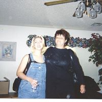 Linda Reaves Photo 24