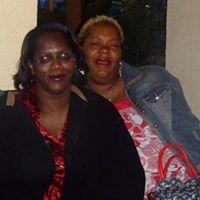 Yolanda Lockhart Photo 14