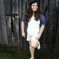 Ashley Underwood Photo 41