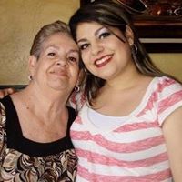 Pamela Figueroa Photo 40