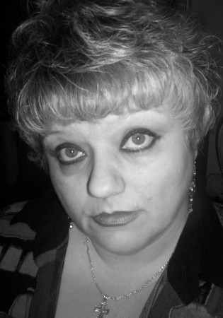 Debbie Lee Photo 18