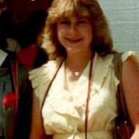 Laurie Carey Photo 27