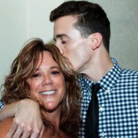 Robin Simms Photo 6
