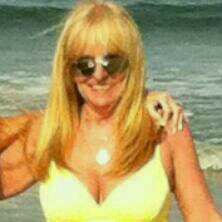 Elise Jones Photo 33