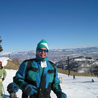 Dennis Stuart Photo 28