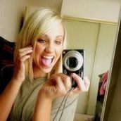Kristen Harding Photo 25